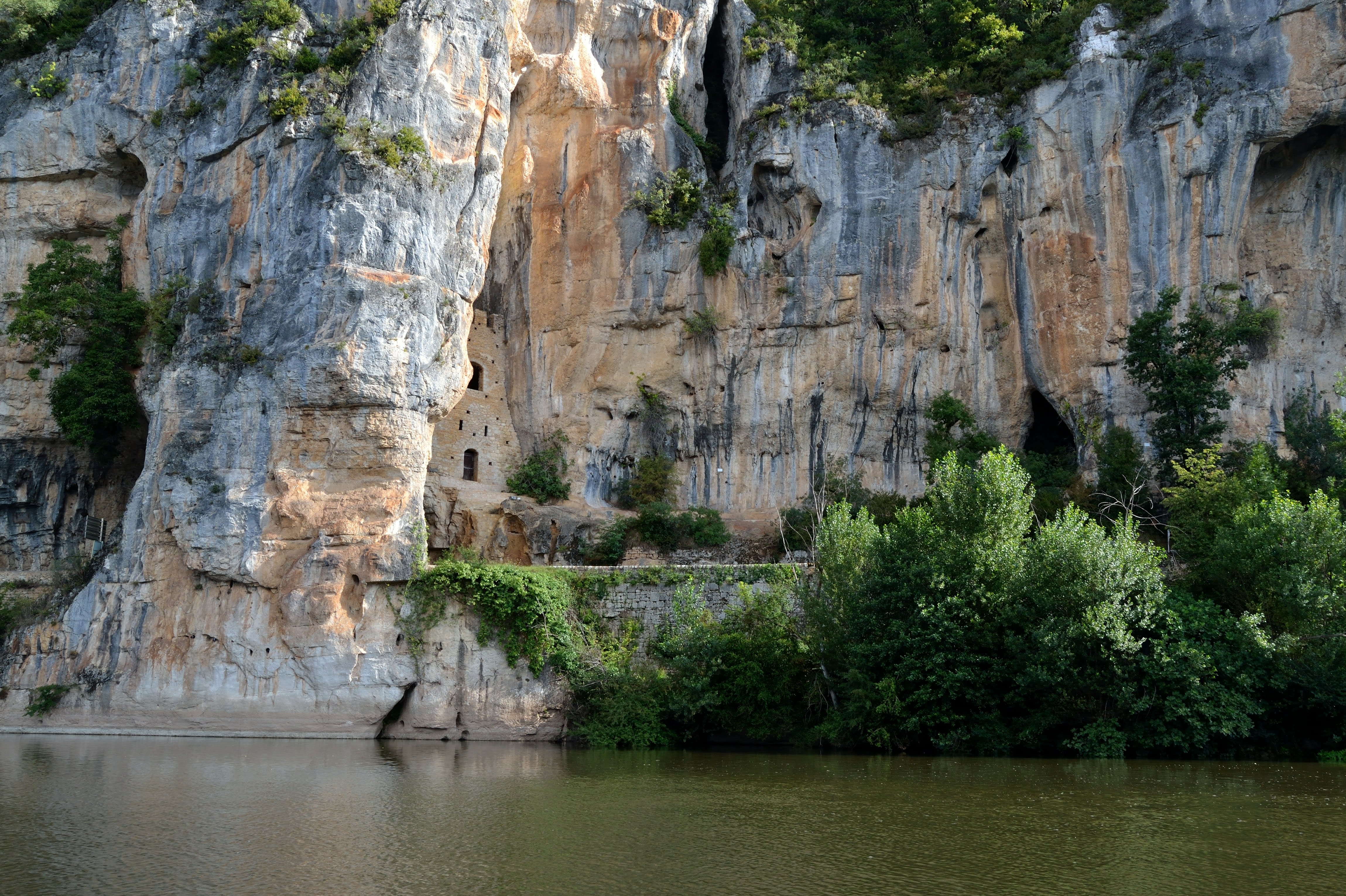 Image Le Chemin de St Jacques accompagné : du Puy-en-Velay à Cahors à pied-bus
