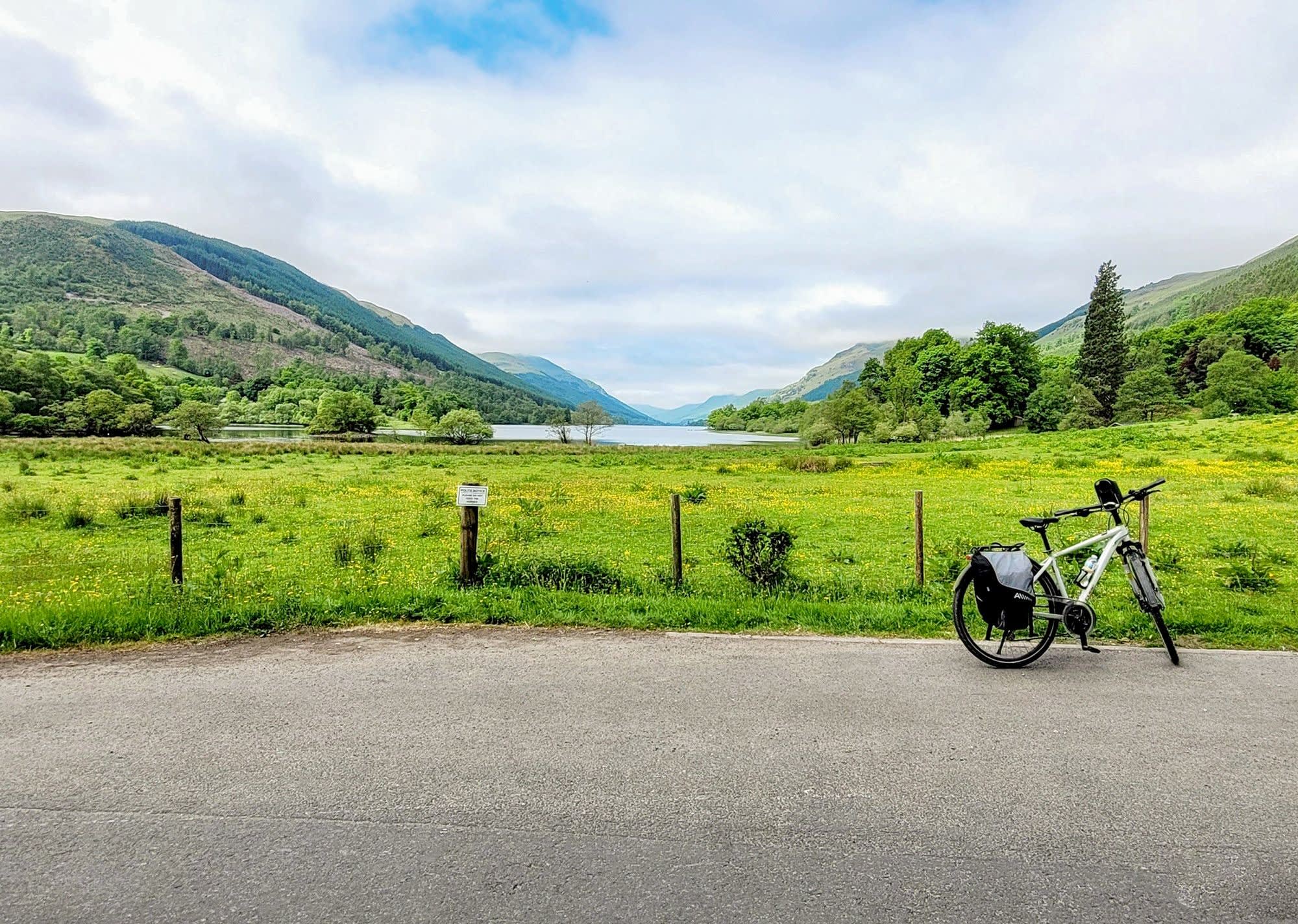 Image Ecosse, lacs et vallées à vélo