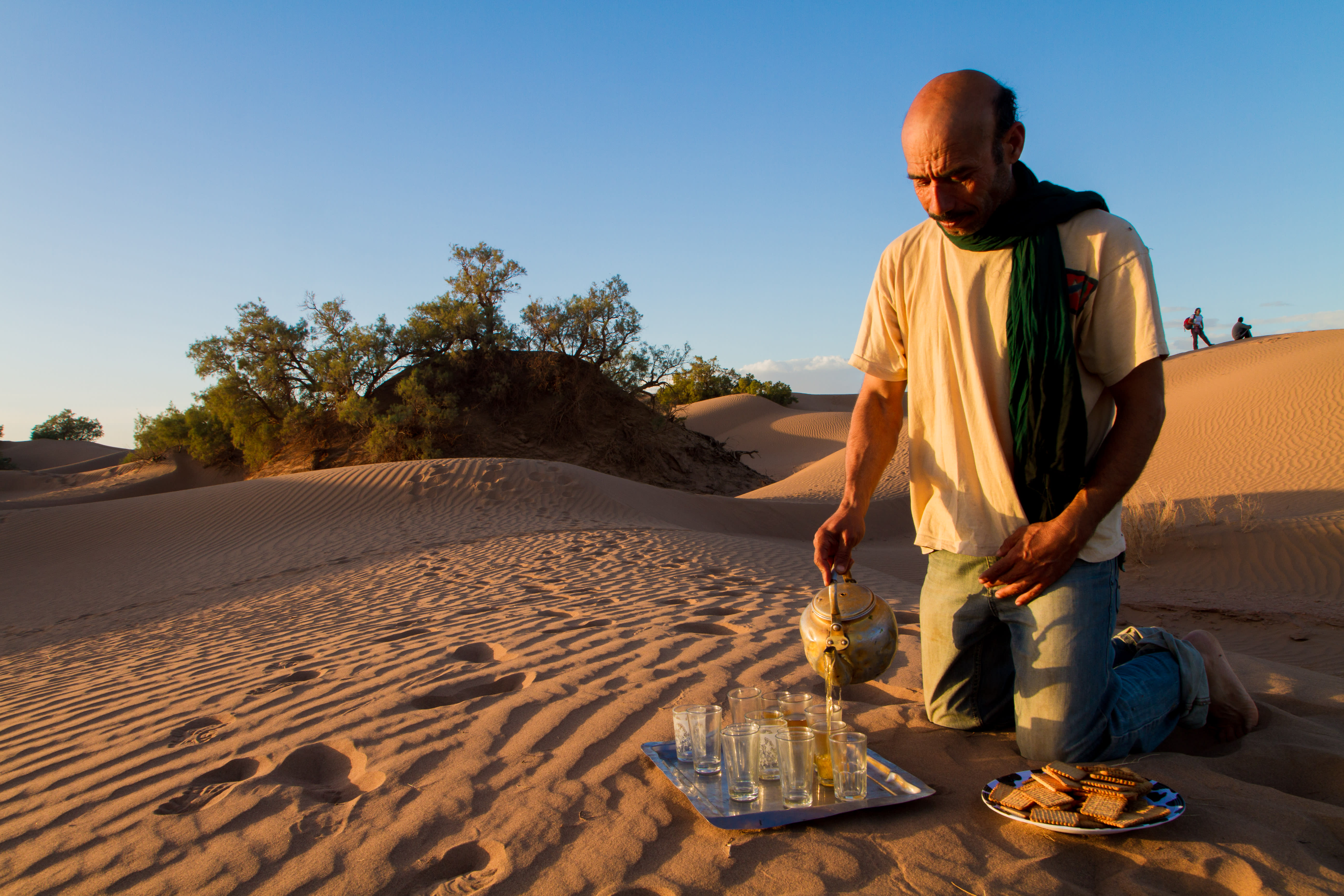 Image Randonnée et yoga dans le désert marocain