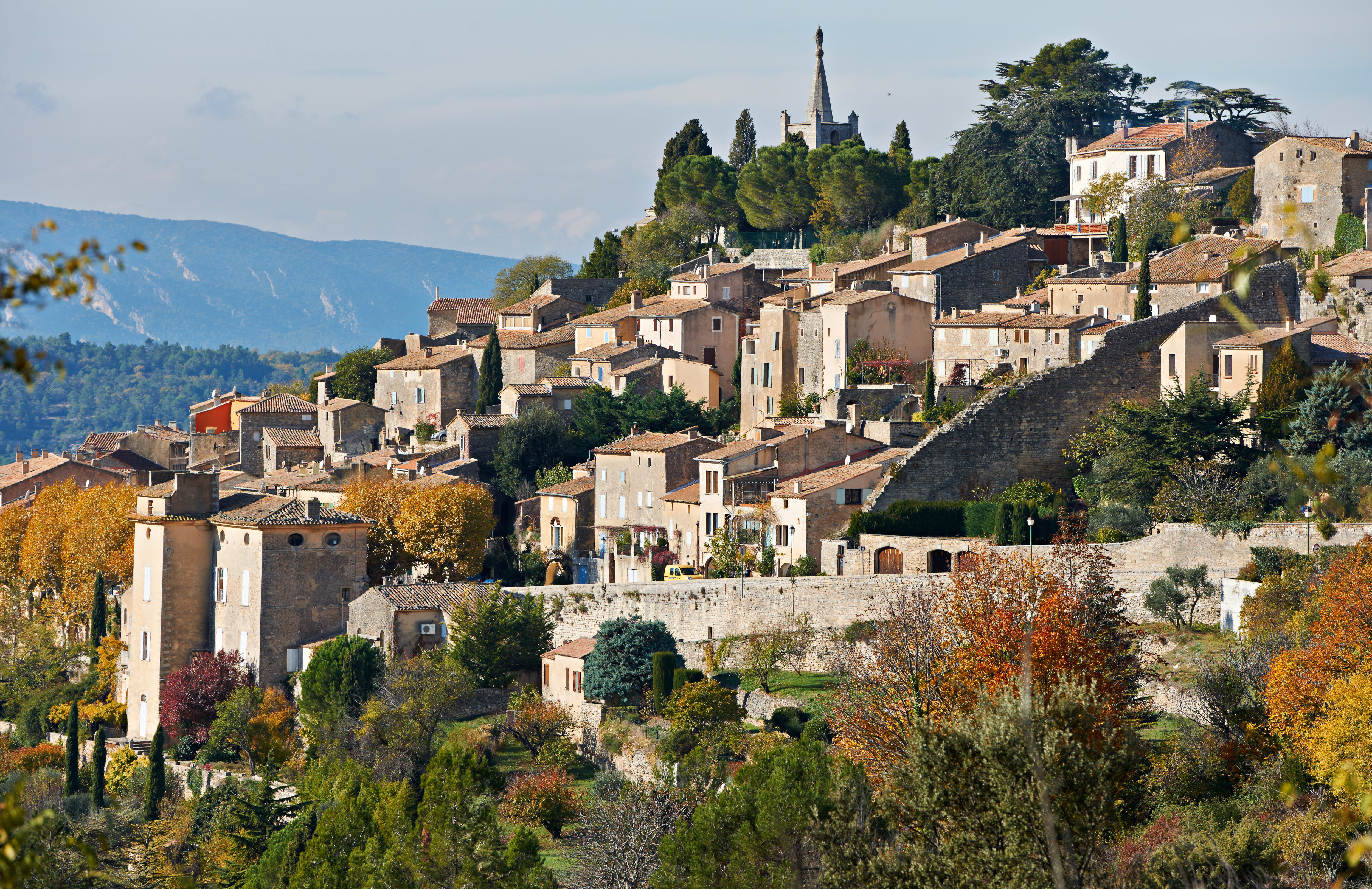 Image Massifs provençaux de Cézanne à Pagnol