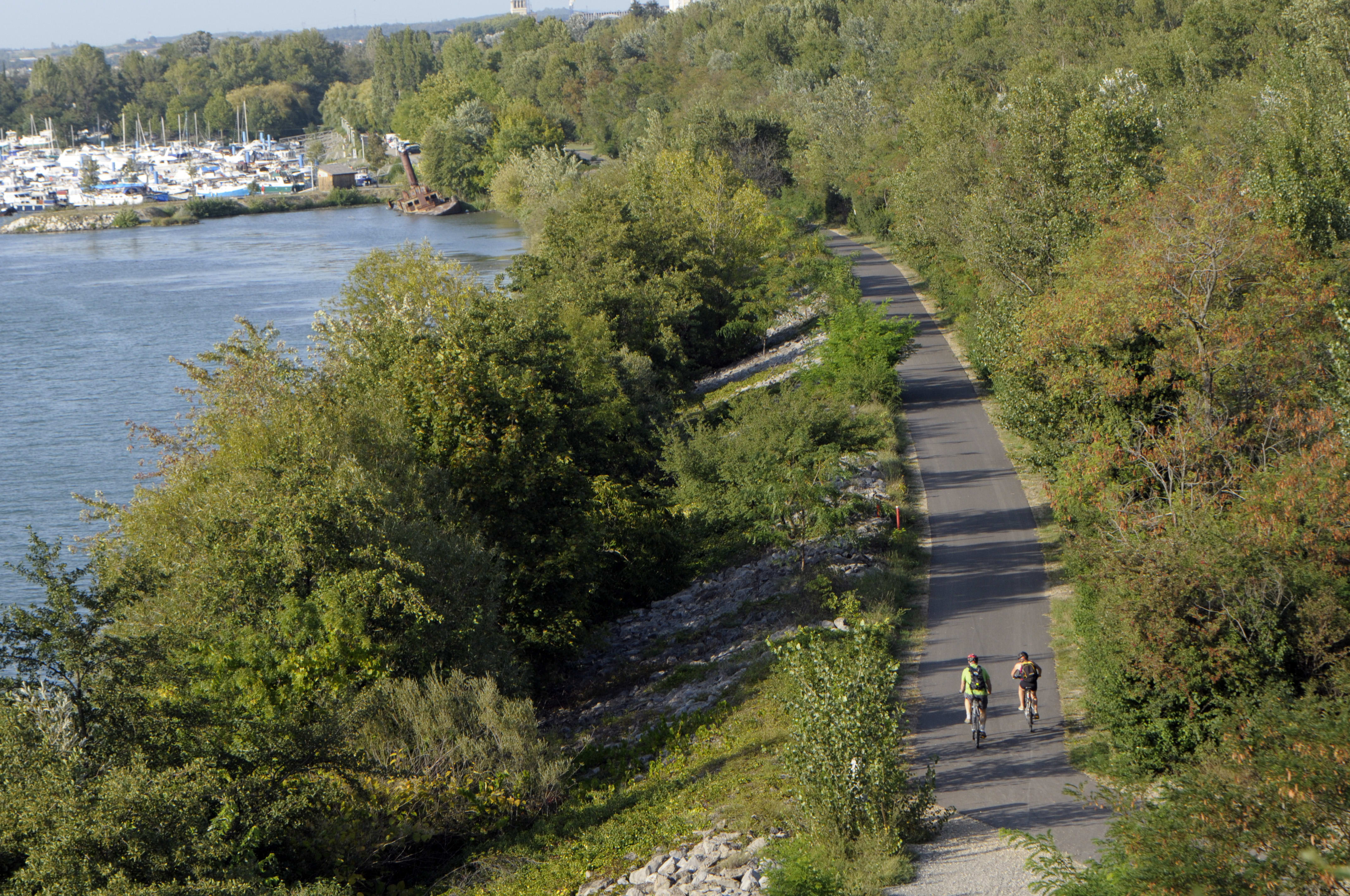 Voyage à vélo - ViaRhôna à vélo, de Genève à Lyon