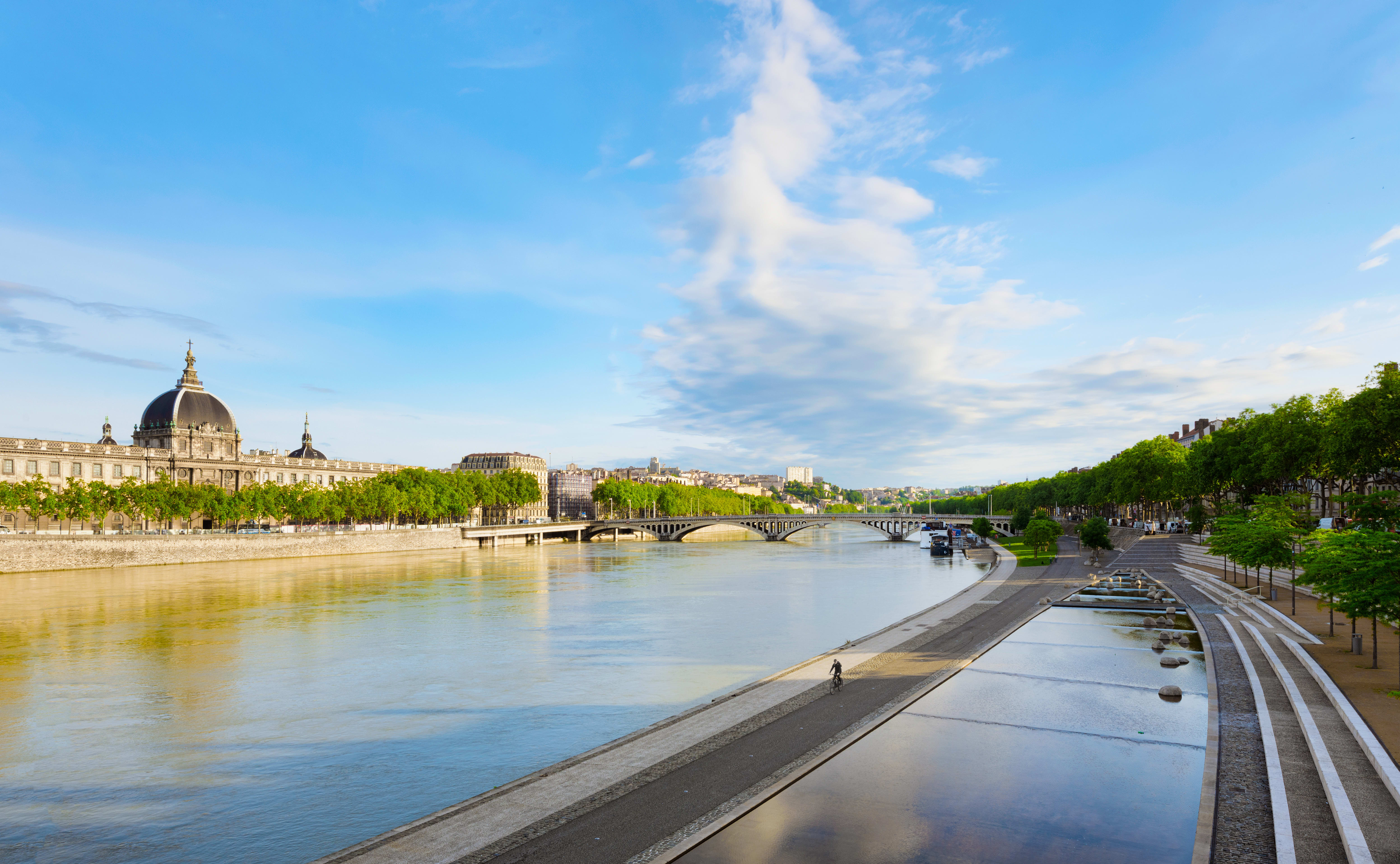 Image ViaRhôna à vélo, de Genève à Lyon