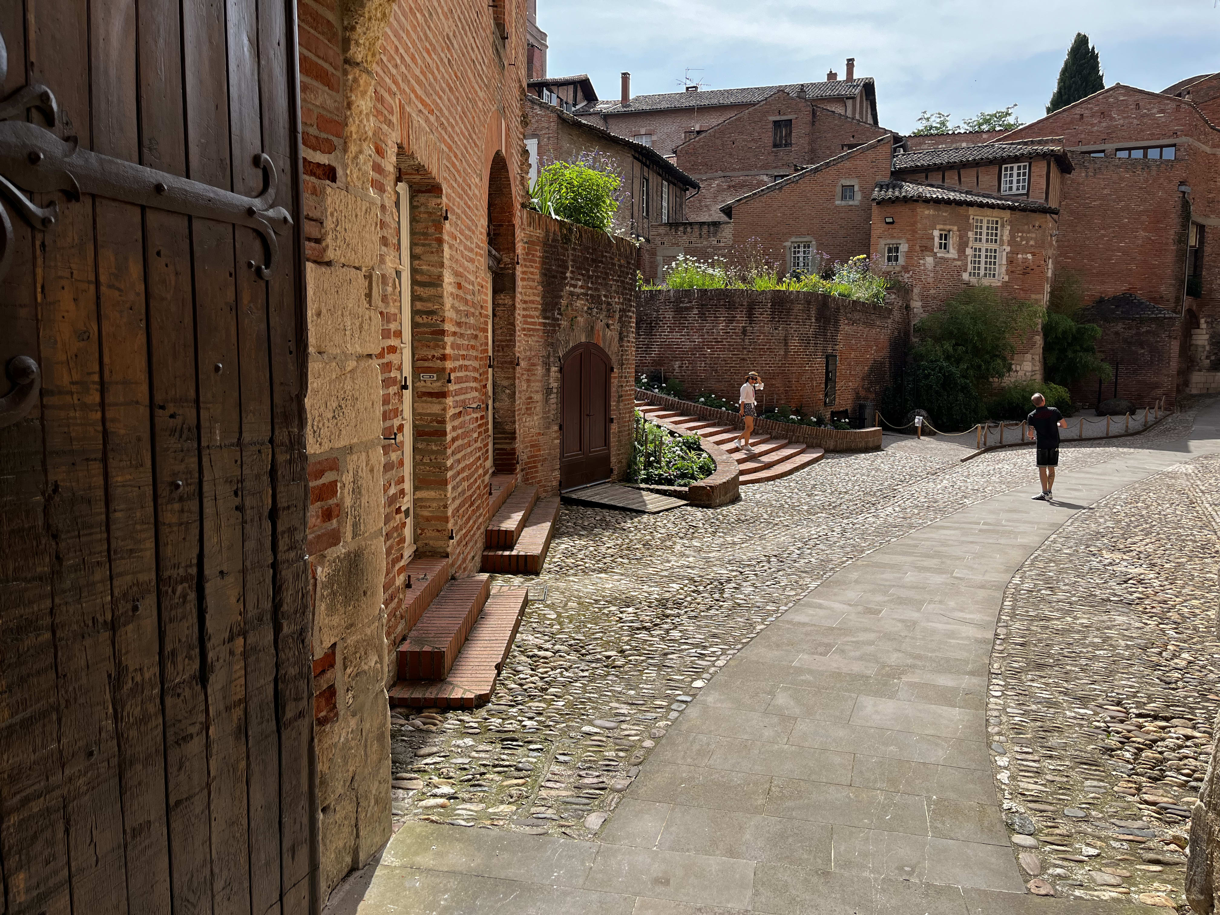 Image Villages et Bastides en Albigeois, les histoires qui ont fait l'Histoire