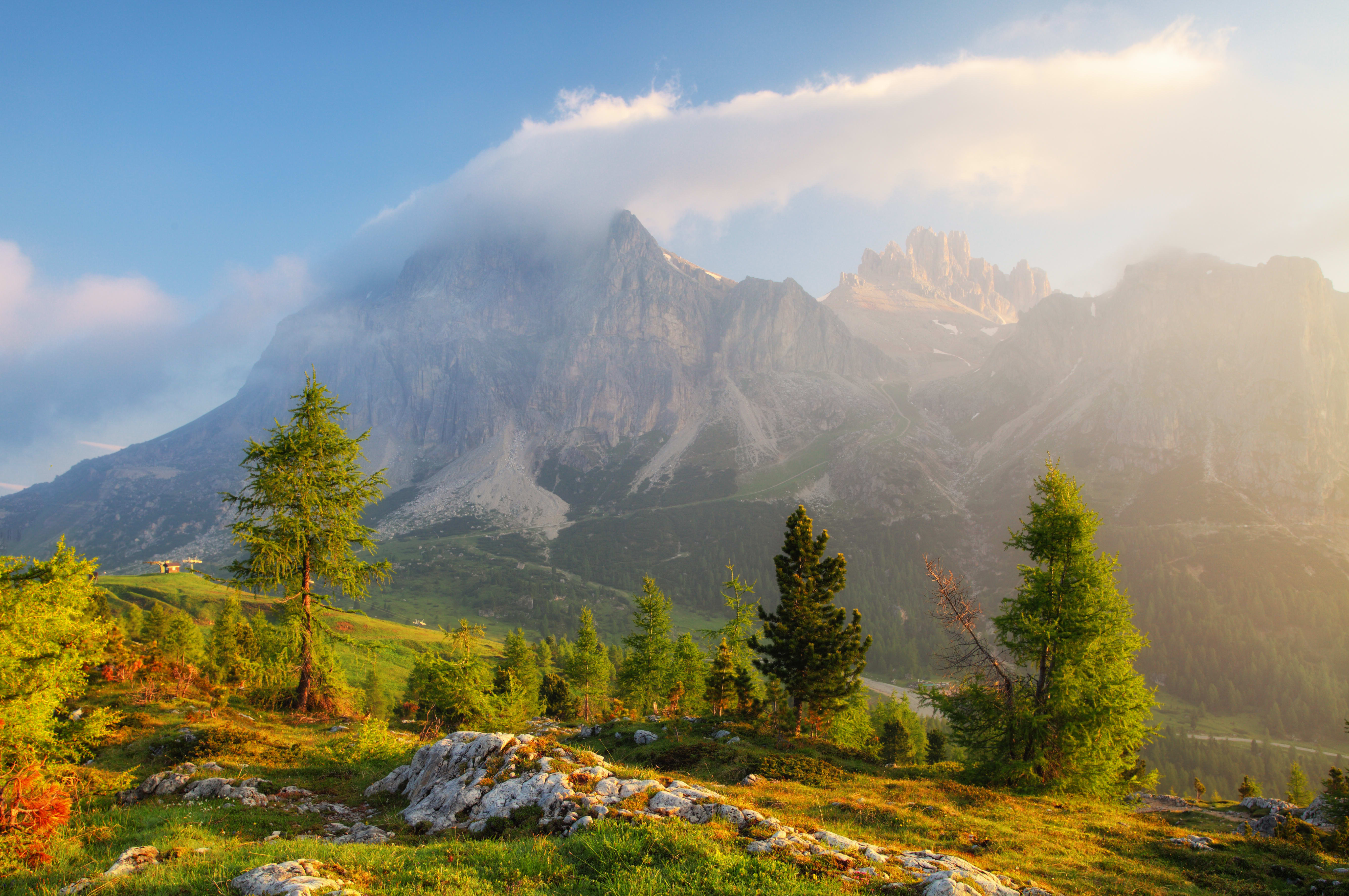 Image Les Dolomites, de Dobbiaco à Cortina d'Ampezzo, en Hôtels 3* ou 4*