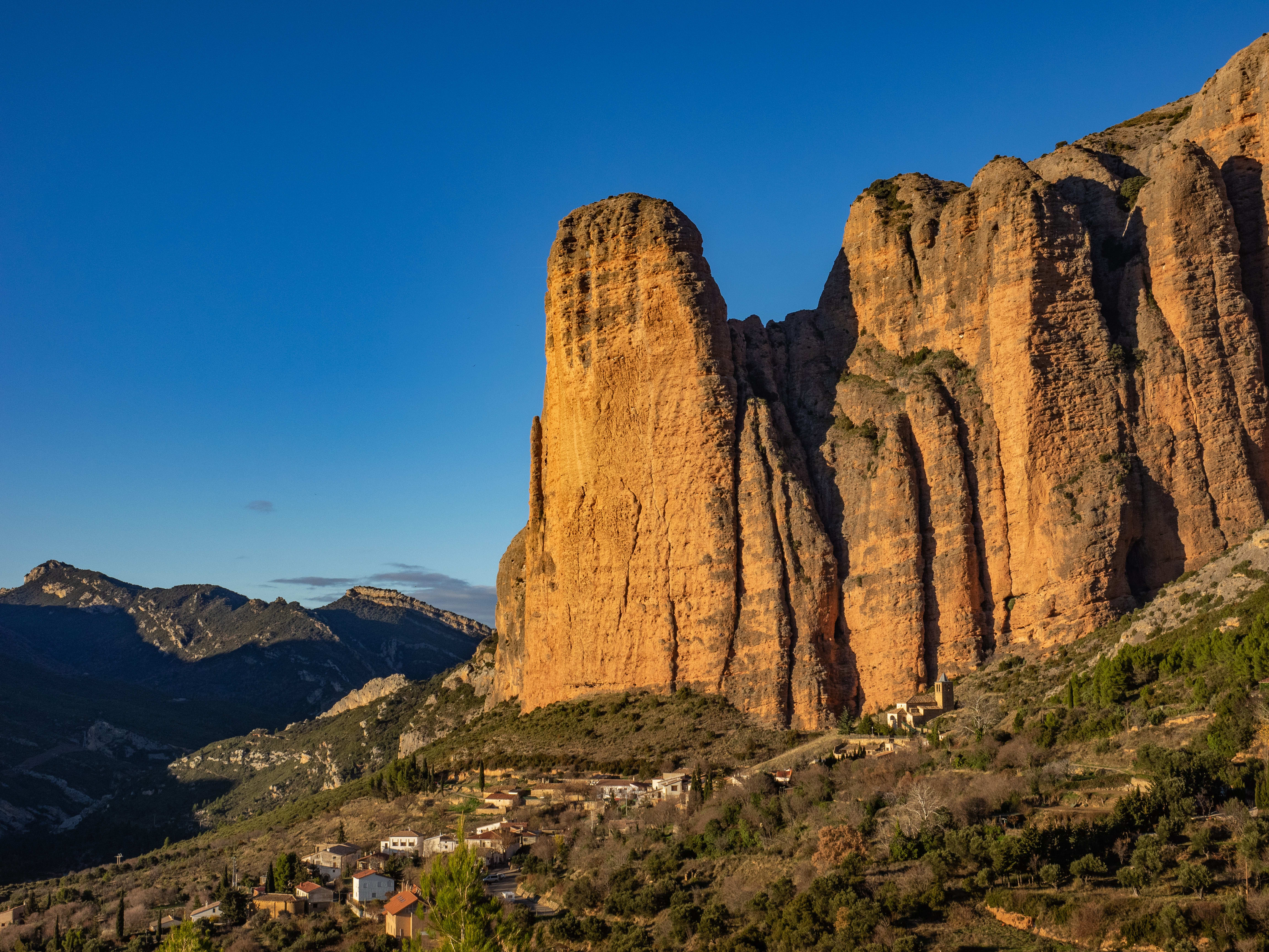 Image L'Aragon, nature et aventures pour parents et jeunes