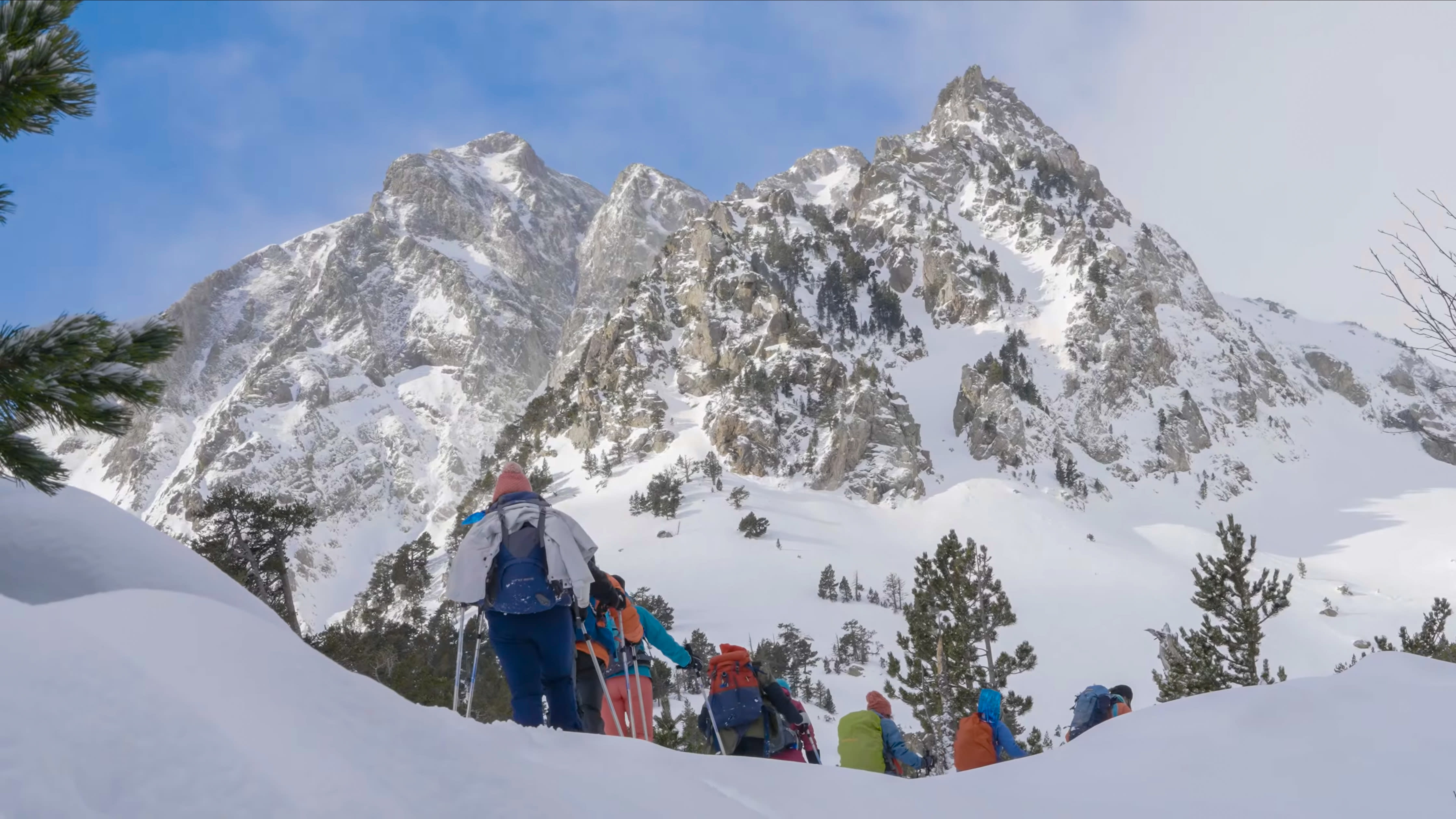 Image Benasque : raquettes et confort au pied de  l'Aneto