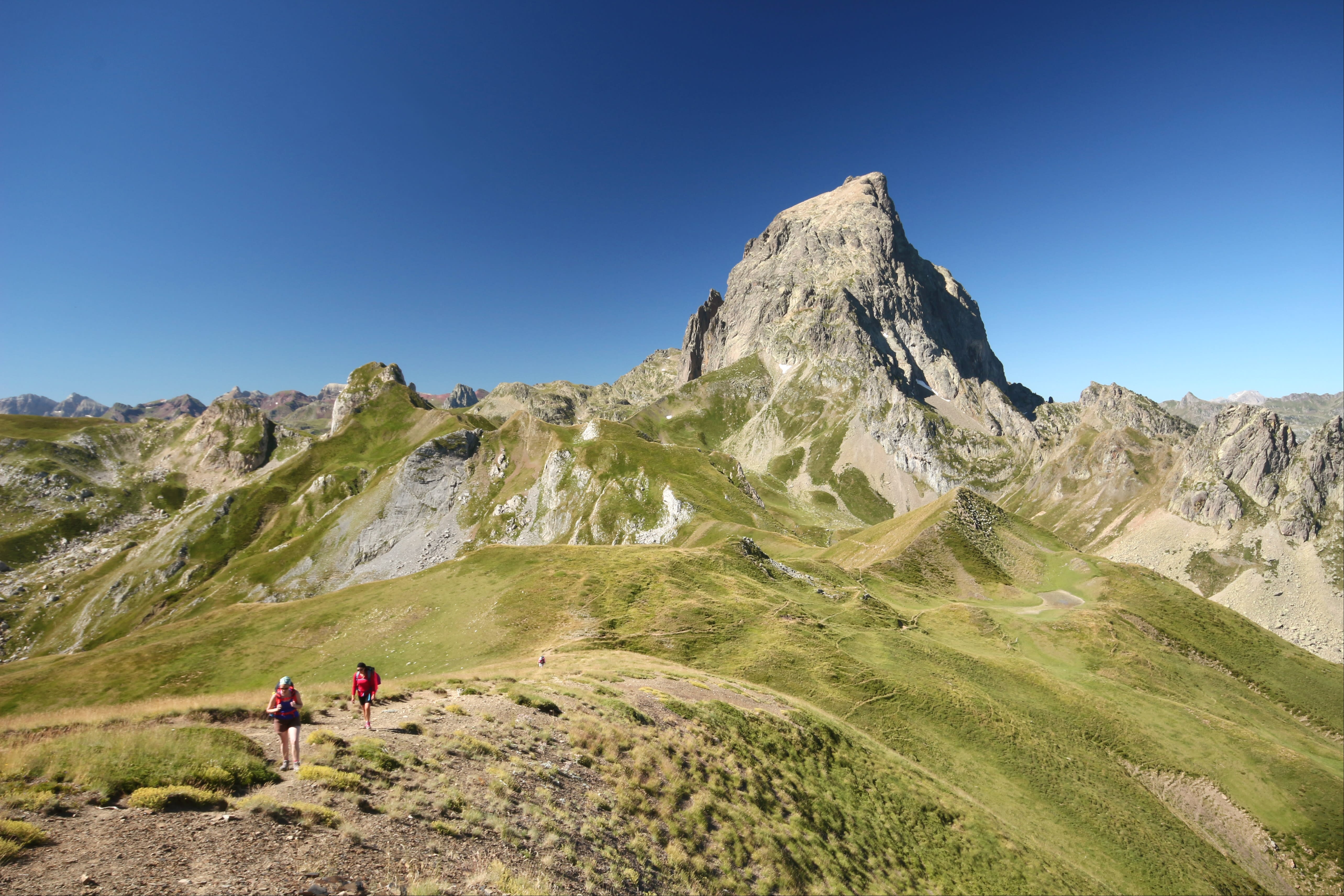 Image Tour du Pic du Midi d'Ossau, pays des lacs et des bergers