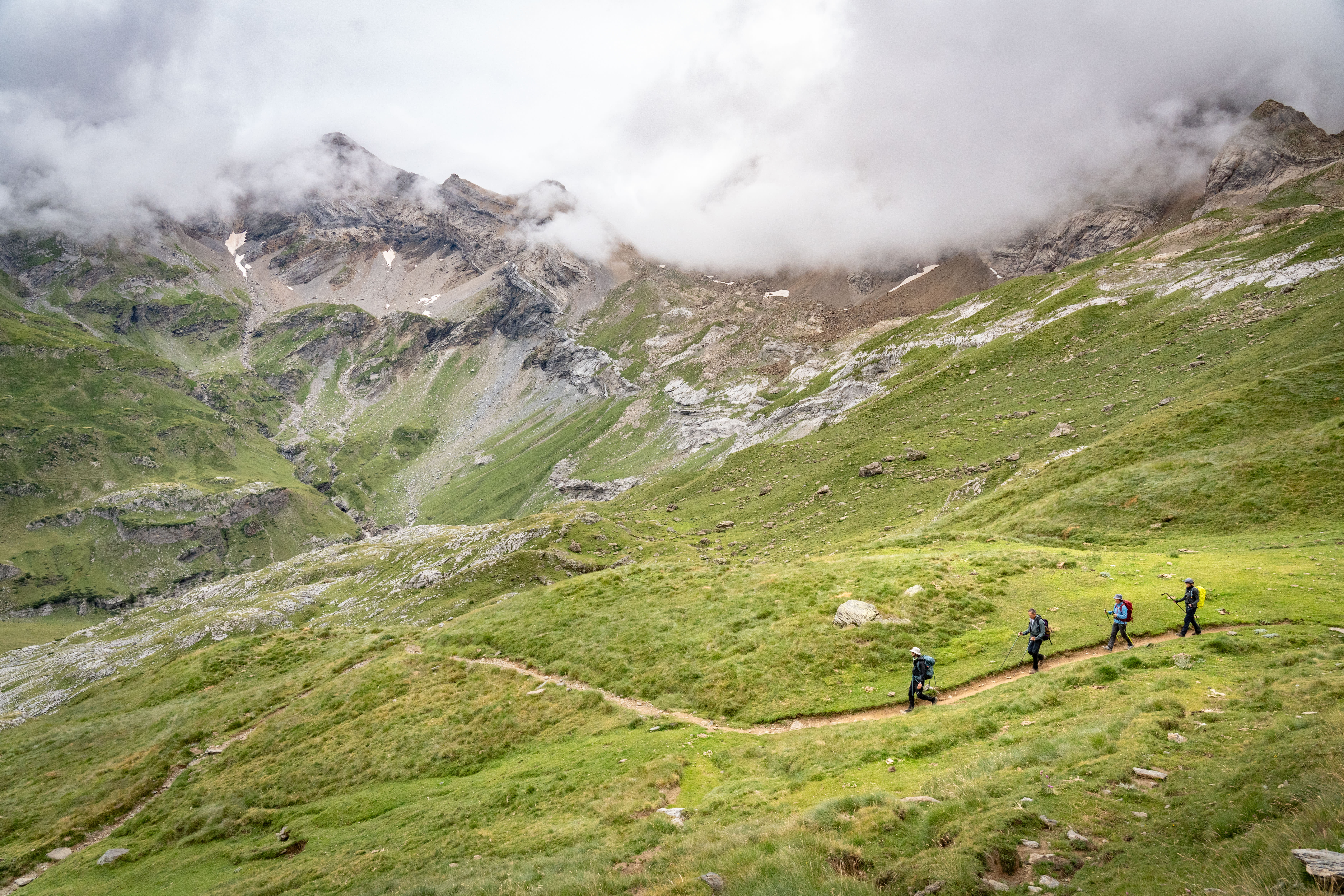 Image De Cauterets à Gavarnie, traversée au cœur du Parc National des Pyrénées