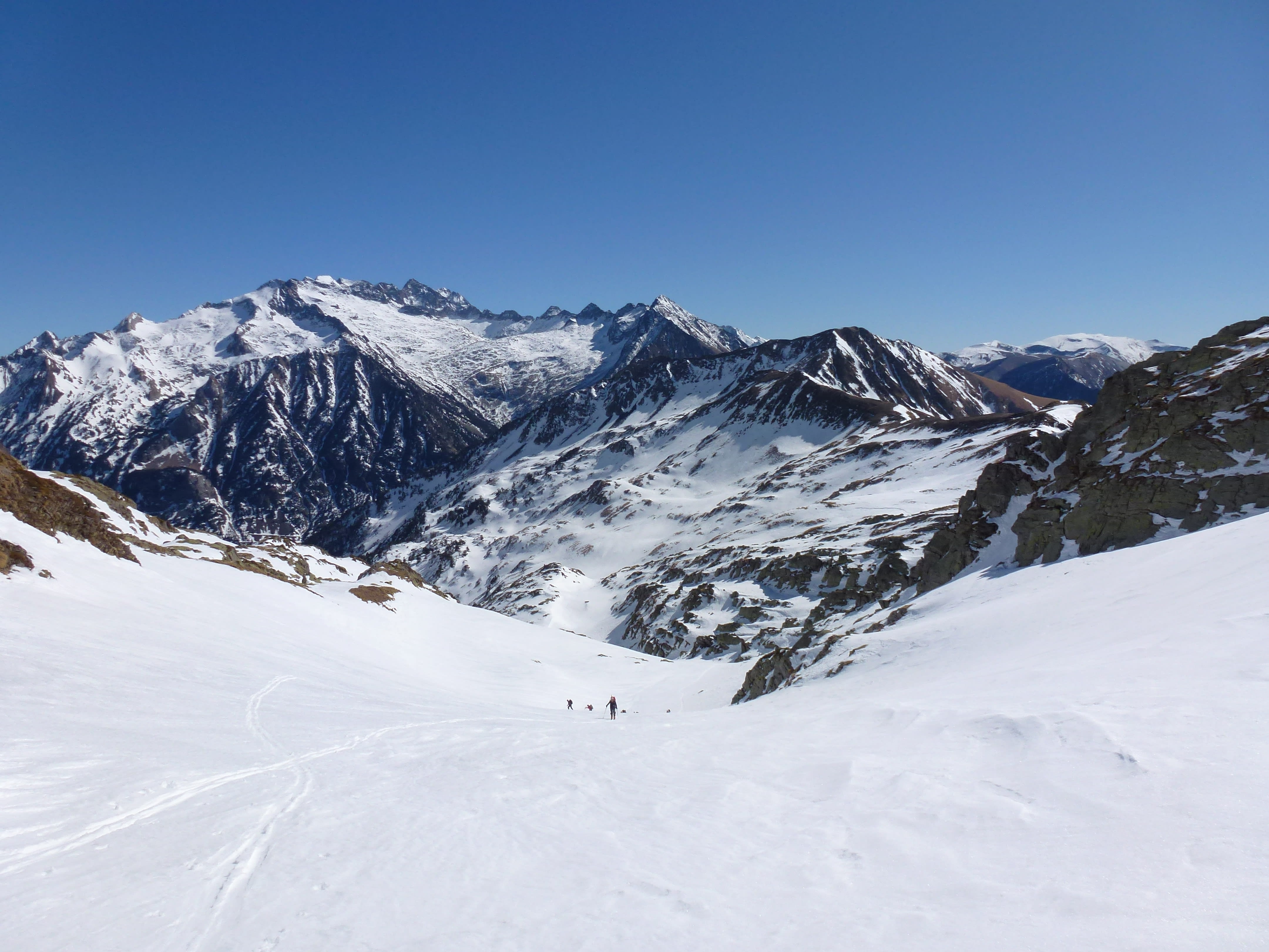 Image Aneto, escapade en ski de rando sur le point culminant !