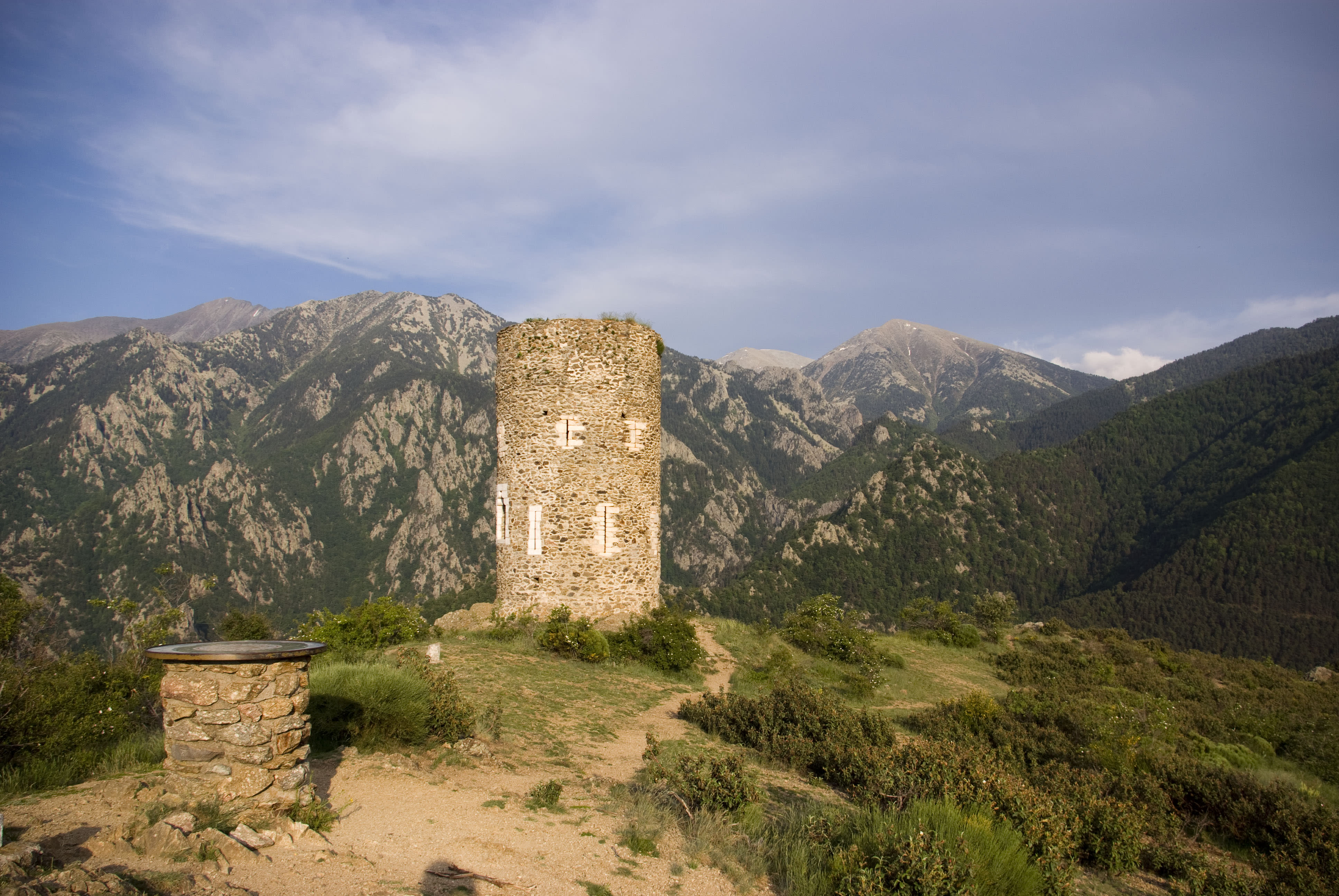 Image Le Tour du Canigou, Olympe catalan