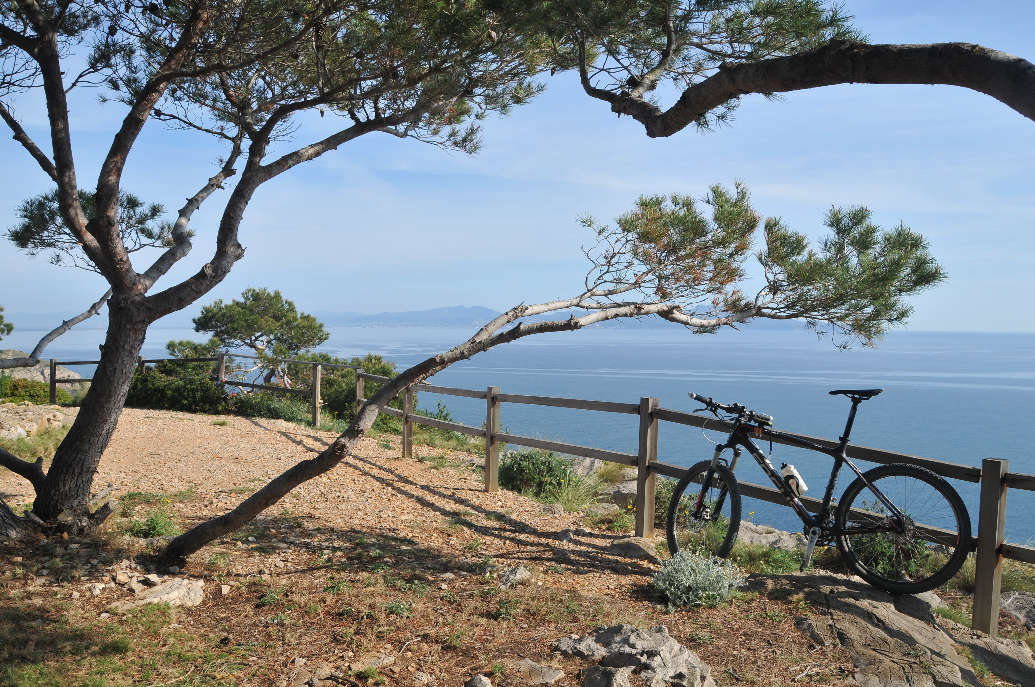 Image Collioure - Cadaquès - Calella, la Costa Brava à VTT