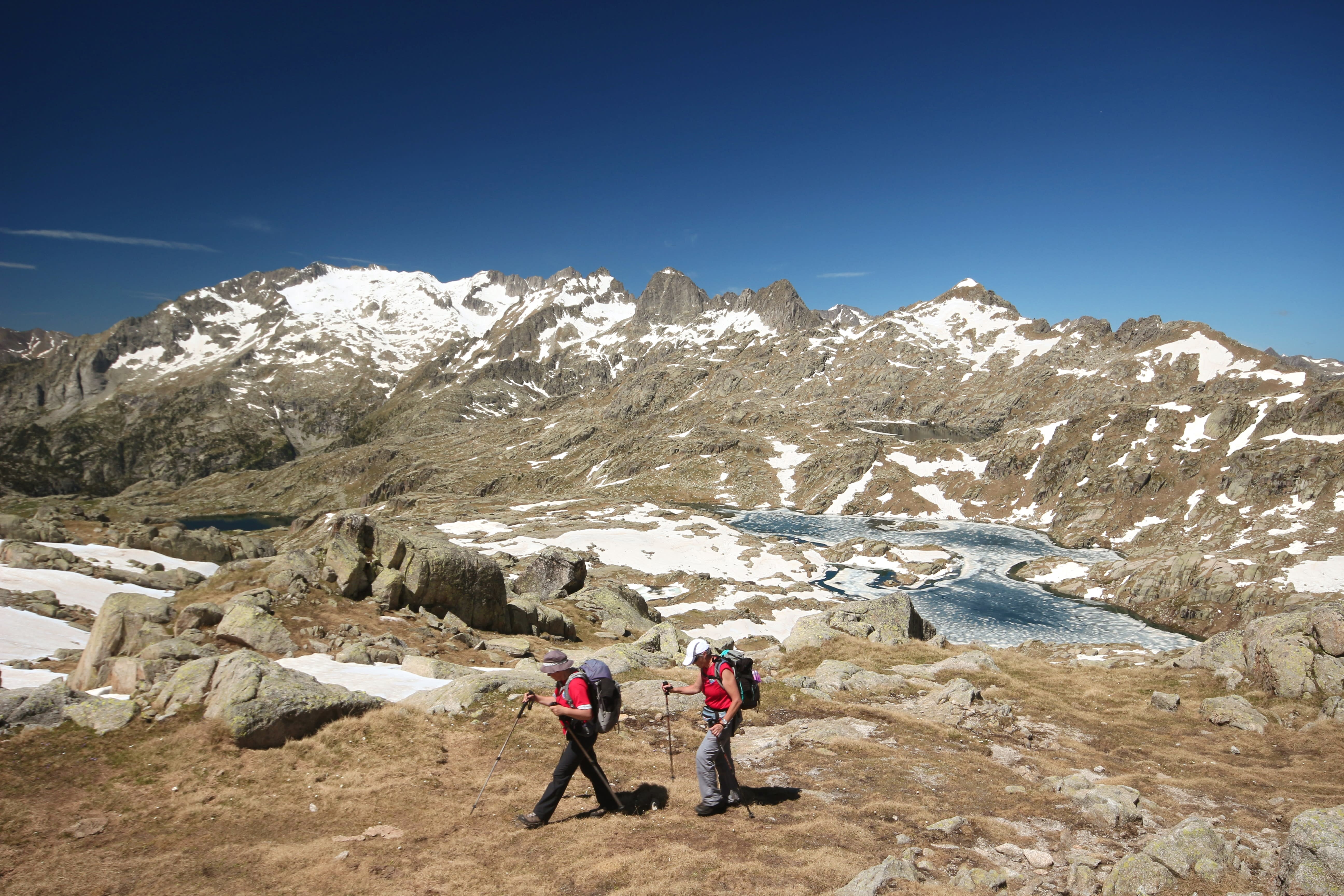 Image Le tour des Encantats, entre lacs et cimes