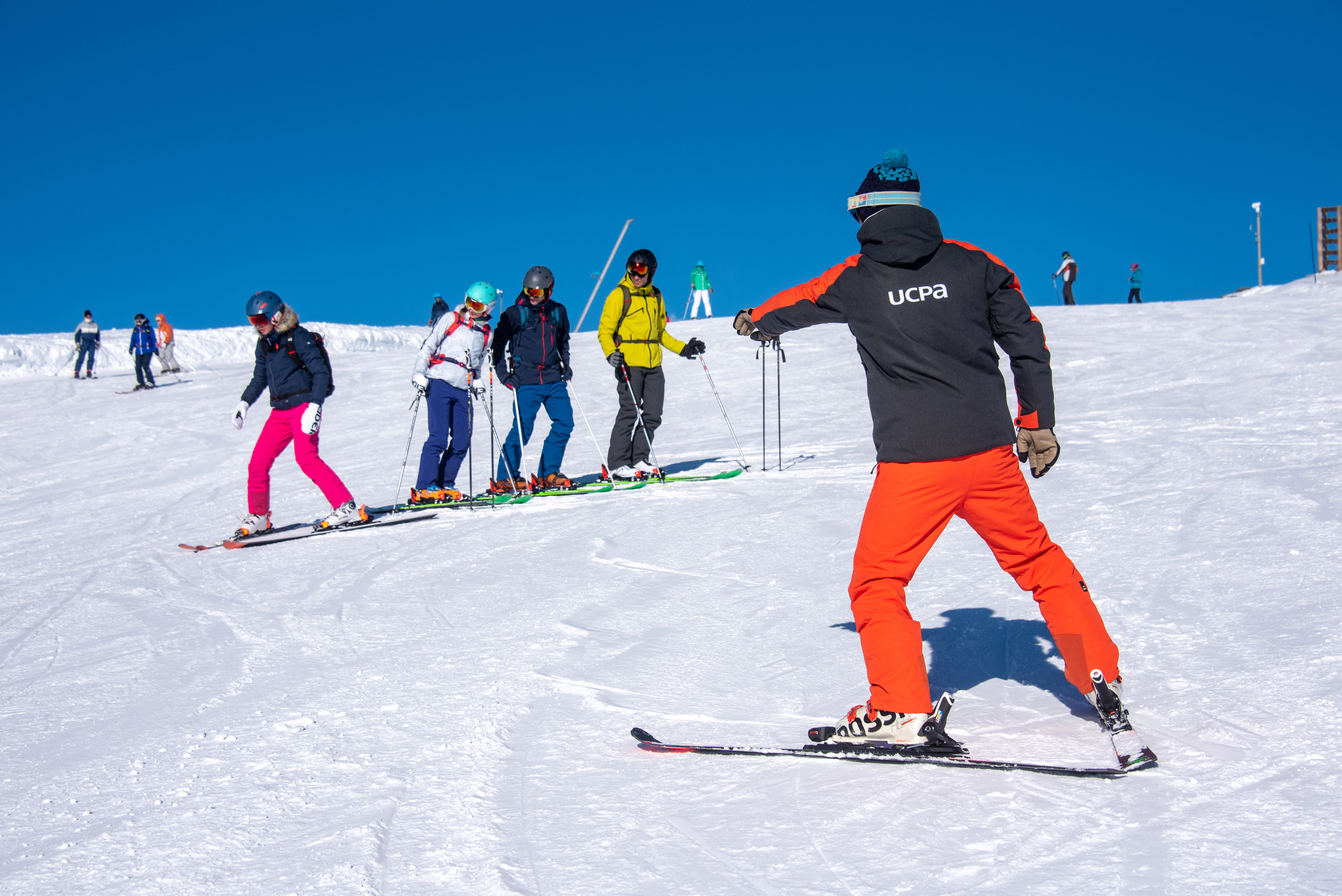 Aprenda a esquiar em 7 dias - Feliz inverno