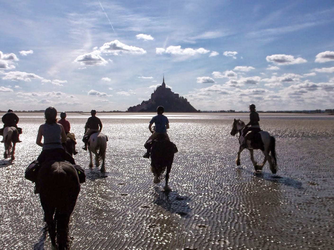 Aventure équestre : Le Mont-Saint-Michel à cheval