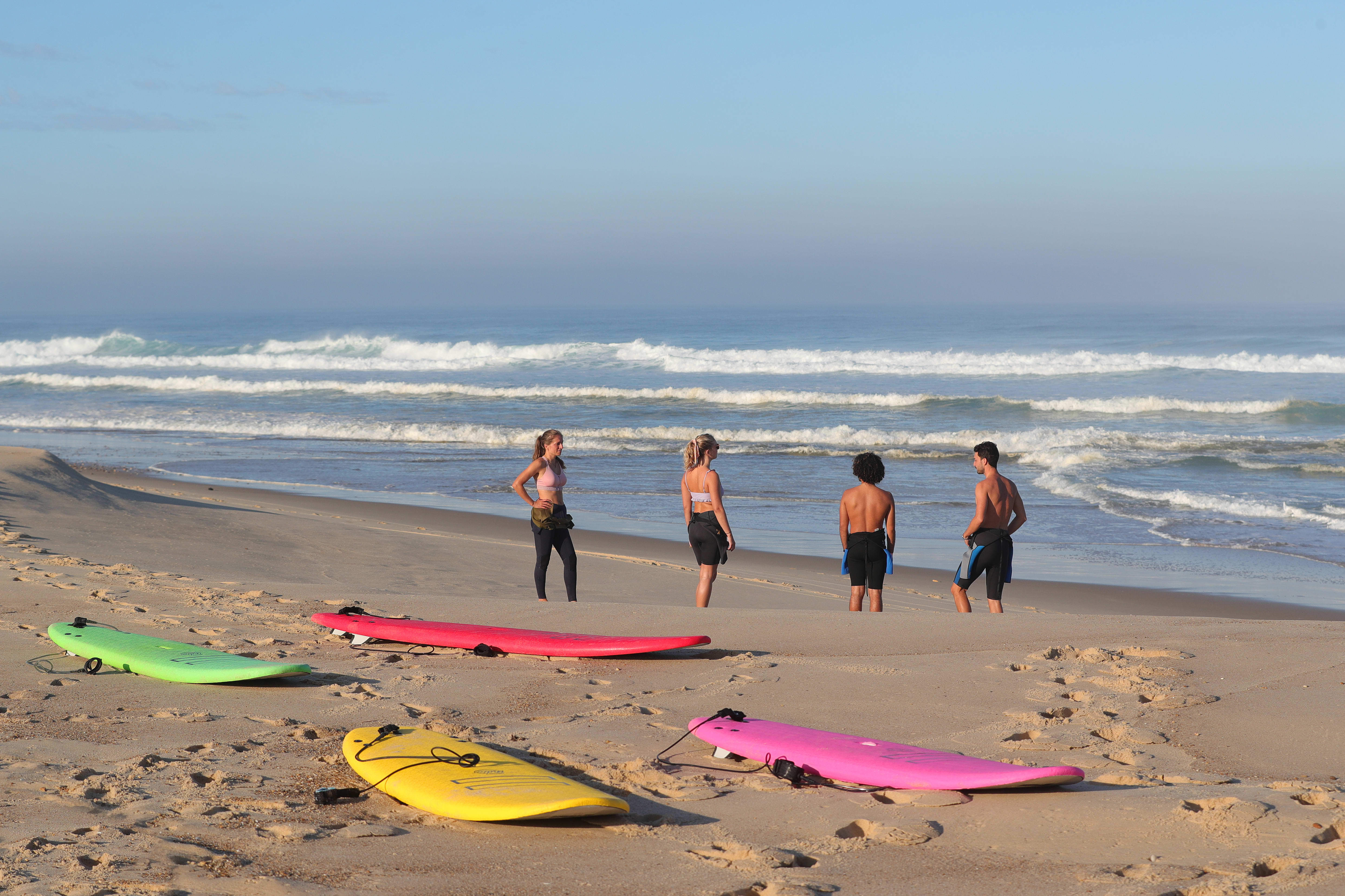  Surf à Carcans Beach et découverte Bombannes