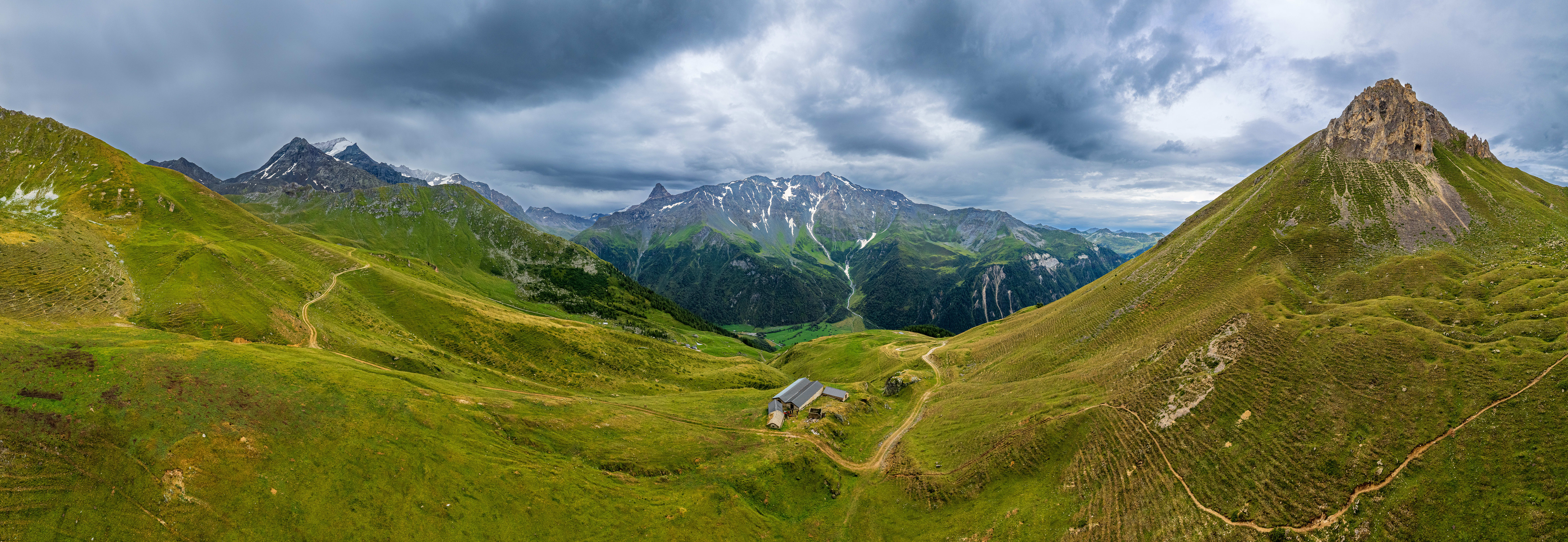 Découverte trekking dans les Alpes