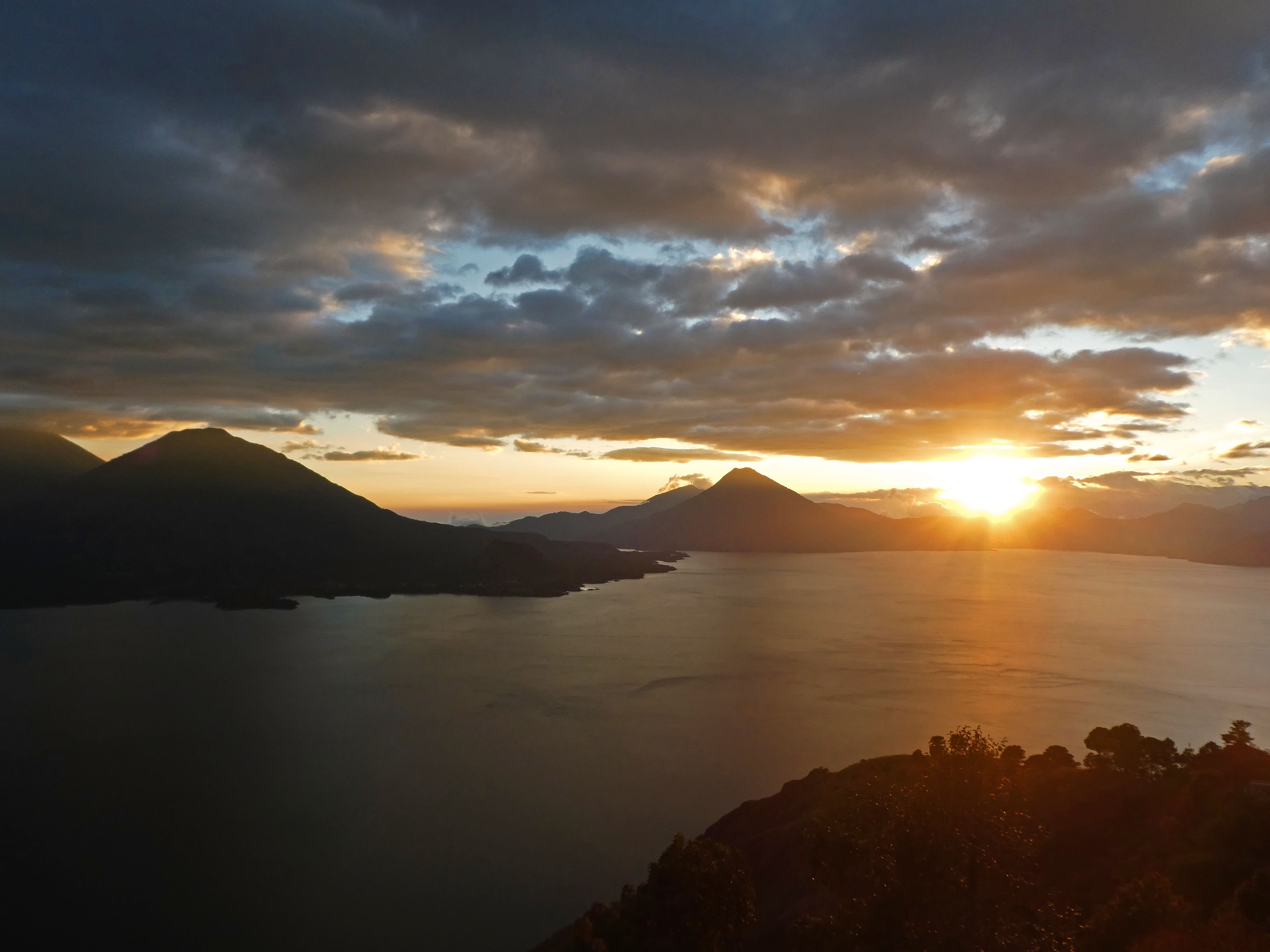 Volcans et pyramides mayas (été 26)