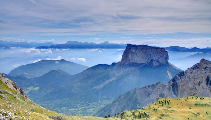Alpinisme : les 10 sommets mythiques de France à grimper une fois dans sa vie