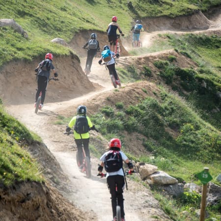 Séjour Trottinette de descente avec l'UCPA