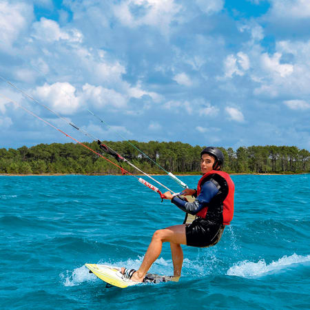 Classe de mer - Sports nautiques & découverte kitesurf 16H - 11/18 ans - 5 jours
