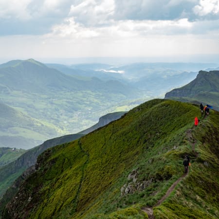 Les plus beaux sentiers des Monts du Cantal