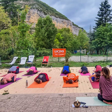 Camp Escalade / Yoga