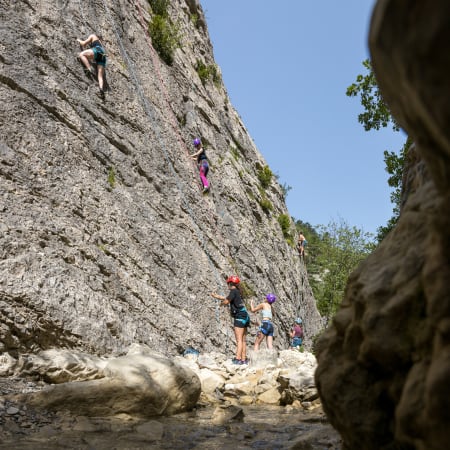 Entre ciel et terre, immersion Highline en 5 jours en camp