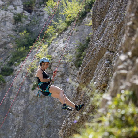 Entre ciel et terre, immersion Highline en camp