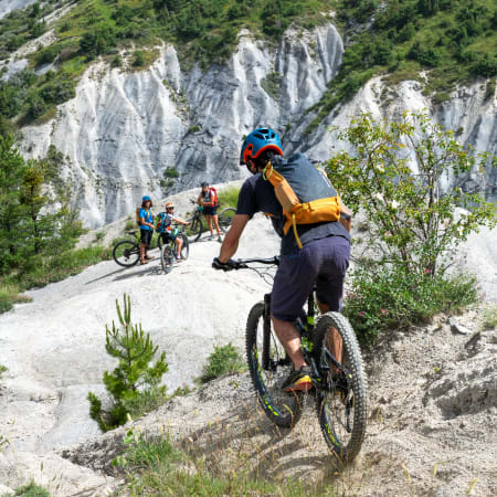  Vtt, des terres noires aux terres grises