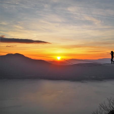 Entre ciel et terre, immersion Highline en 5 jours en camp