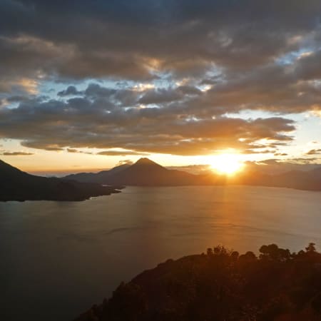 Volcans et pyramides mayas (été 26)