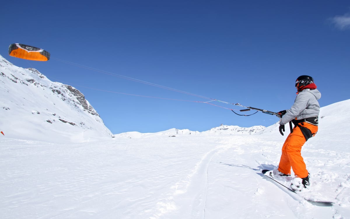 Snowkite