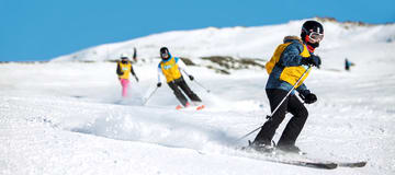 https://media.ucpa.com/image/upload/w_360,h_160,c_lfill,g_faces:auto/Telligo/00001535-T-valloire-ski.jpg