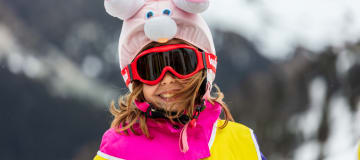 https://media.ucpa.com/image/upload/w_360,h_160,c_lfill,g_faces:auto/UCPA-ODYSSEE/France/00088951-la-plagne-mineurs-ski.jpg