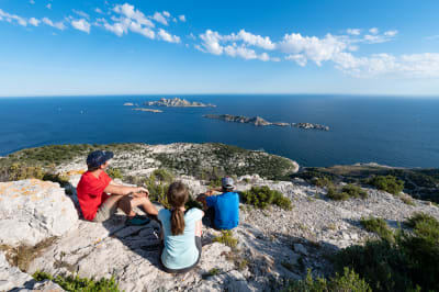 De smukkeste calanques-stier på 5 dage – UCPA rejse i Sormiou