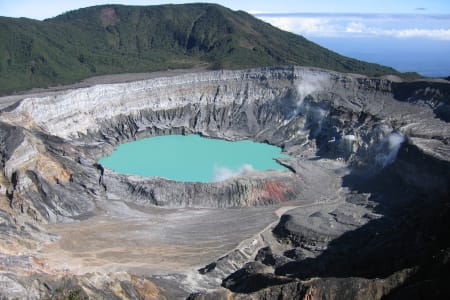 Le cratère du volcan Poás, Costa Rica