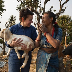 deux femmes souriant à Magarsalu, Népal