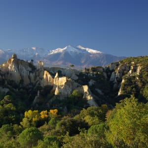 Les orgues de l'ïle sur Tet, Pyrénées Orientales, Canigou