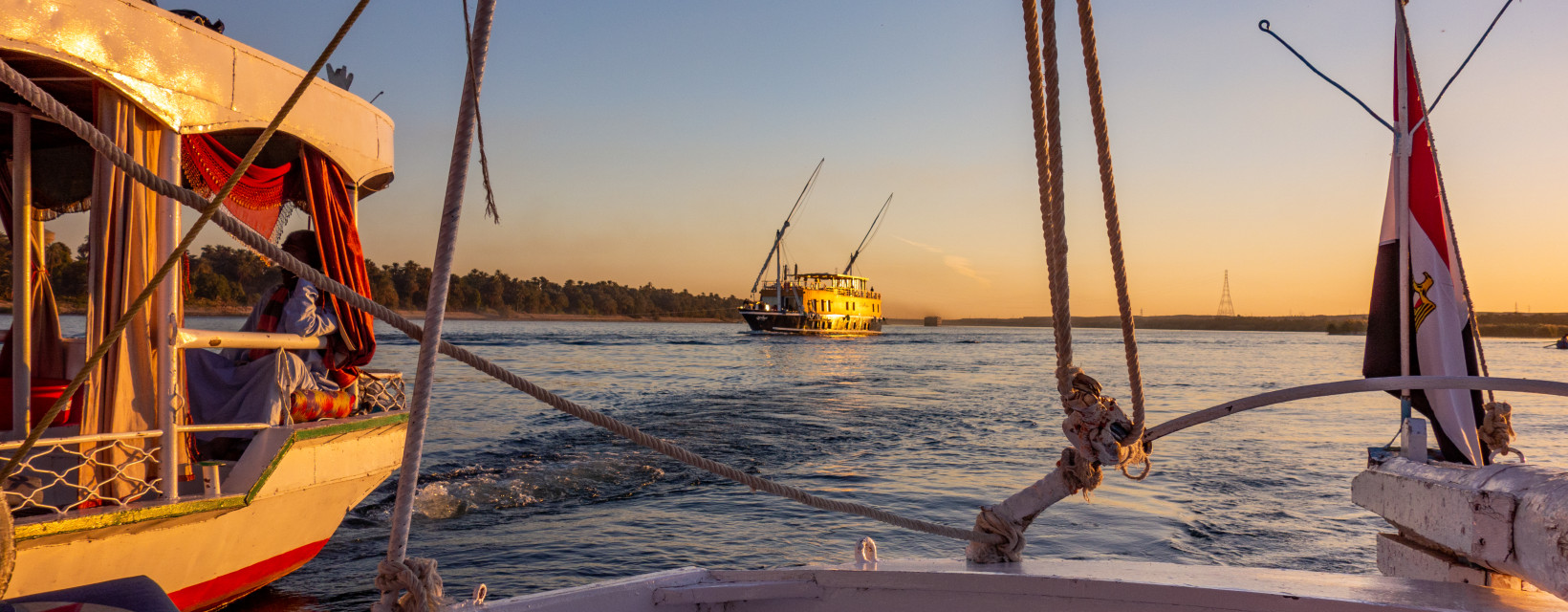 Balade sur le Nil en felouque, Egypte