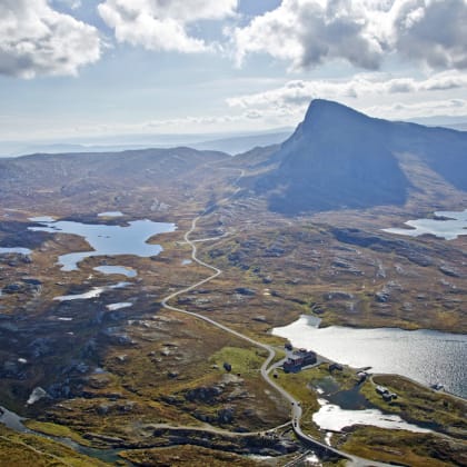 Bitihorn et Bygdin depuis pic Synshorn, Jotunheimen, Norvège