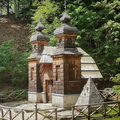 La chapelle russe du col de Vršič, Slovénie