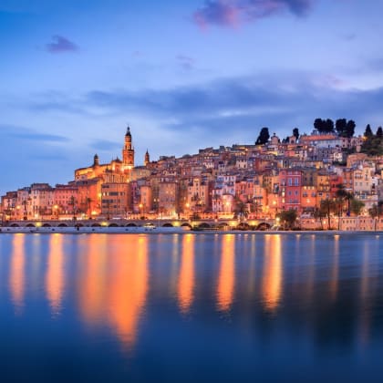 Menton de nuit