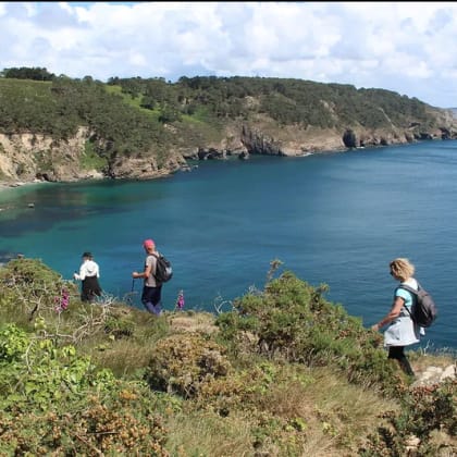 Randonnée Yoga sur la presqu'île de Crozon, Bretagne