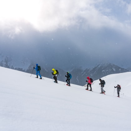 Randonnée à raquettes au col de Barèges, Aragon, Hiver