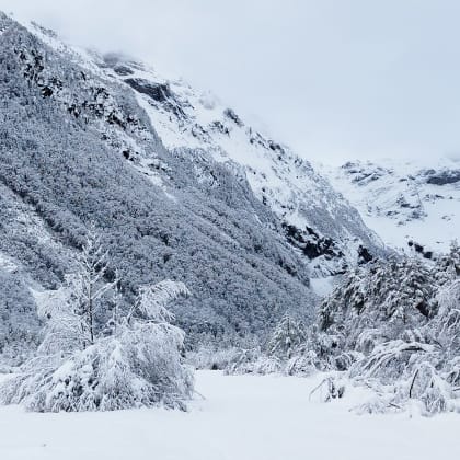 Aragon, refuge Piñeta, hiver, neige