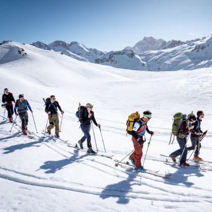 Ski de randonnée, refuge Wallon, Vallée du Marcadau, montée vers le col de la Fache, montée à la Pène d'Aragon