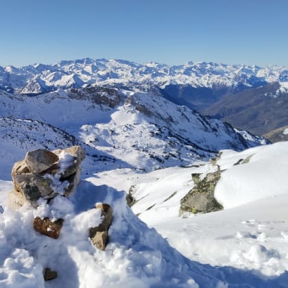 Panorama Pyrénées Espagnoles en Hiver, Encantats, Val d'Aran, Catalogne, Pyrénées Espagnoles, Espagne